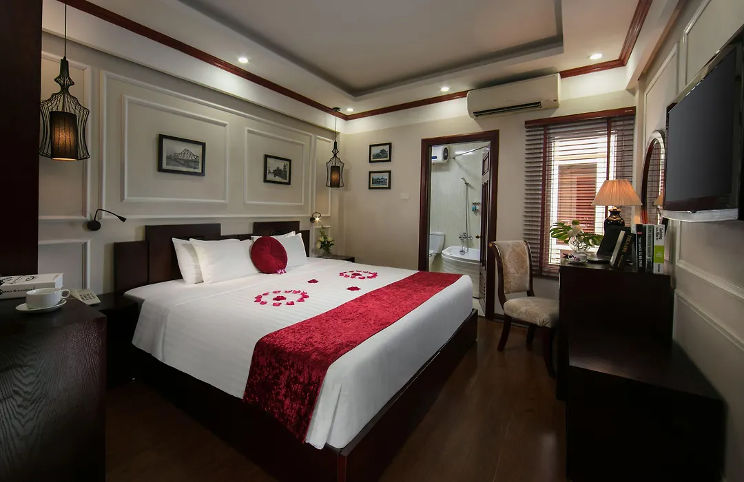 Golden Lotus Legend Hotel-1